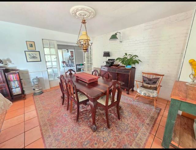 5 BEDROOM HOUSE FOR SALE IN GOLF PARK